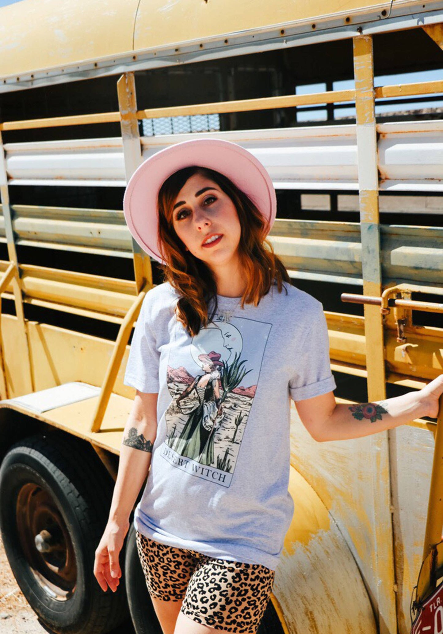Desert Witch Tarot Tee: X-Large