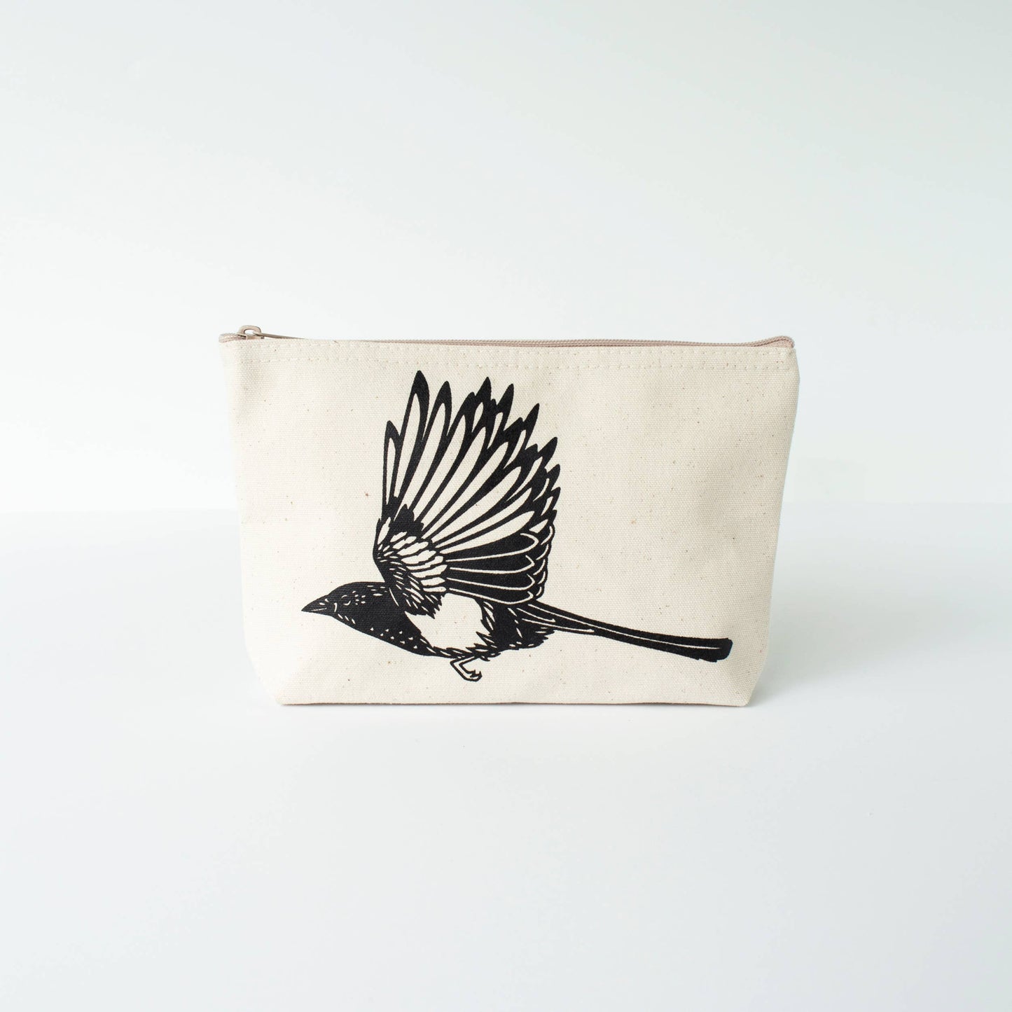 Magpie pouch