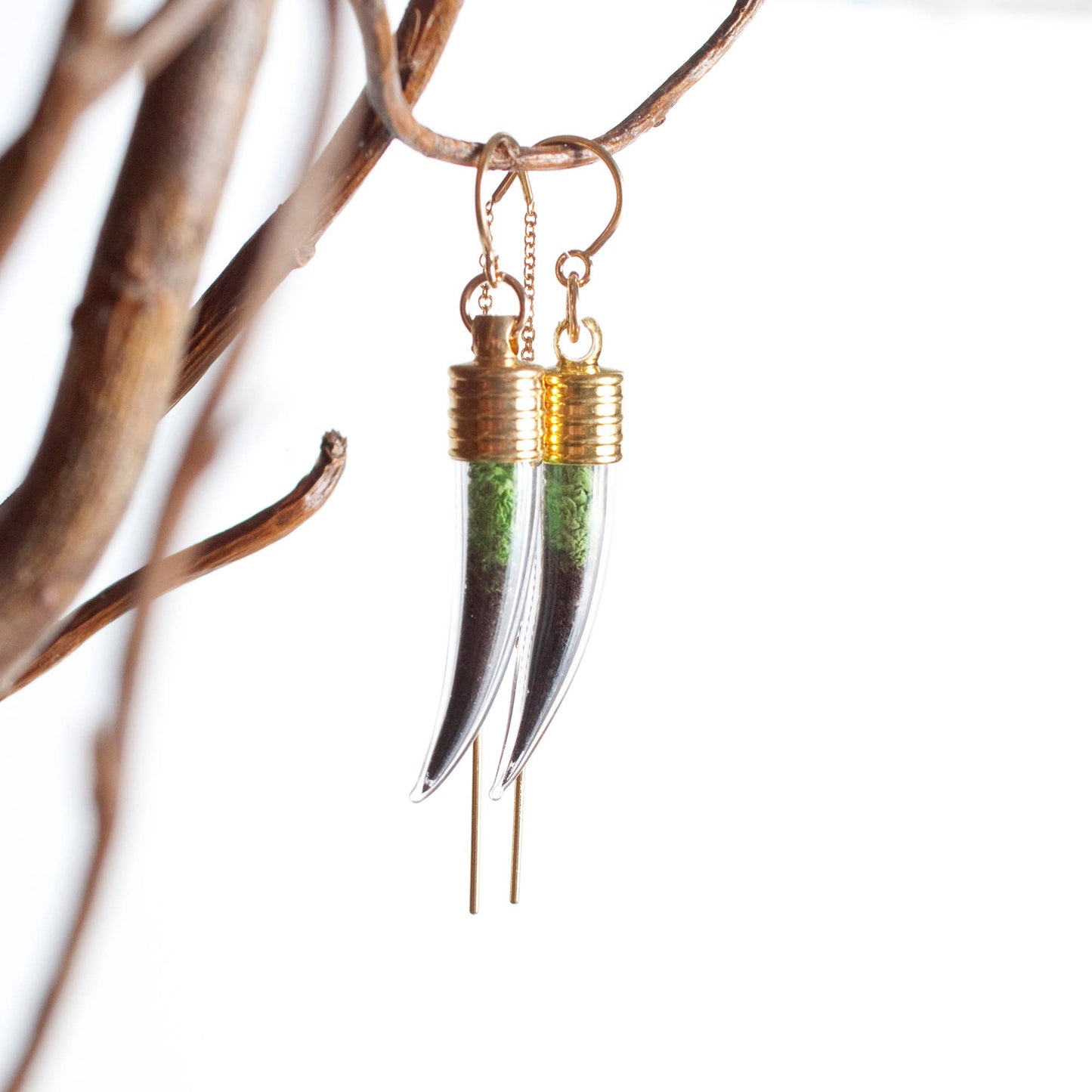 Terrarium Tusk Ear Threads