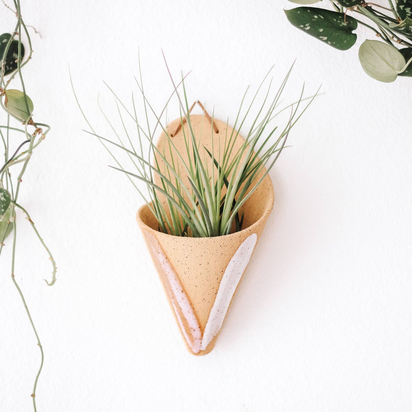 Carter & Rose Large Ceramic Cone